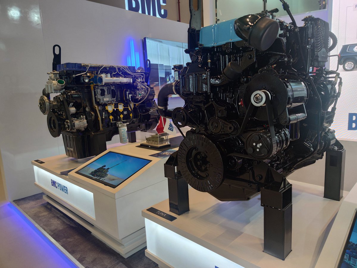 موتورهای نظامی ترکیه برای اولین بار در سطح بین المللی به نمایش درآمد